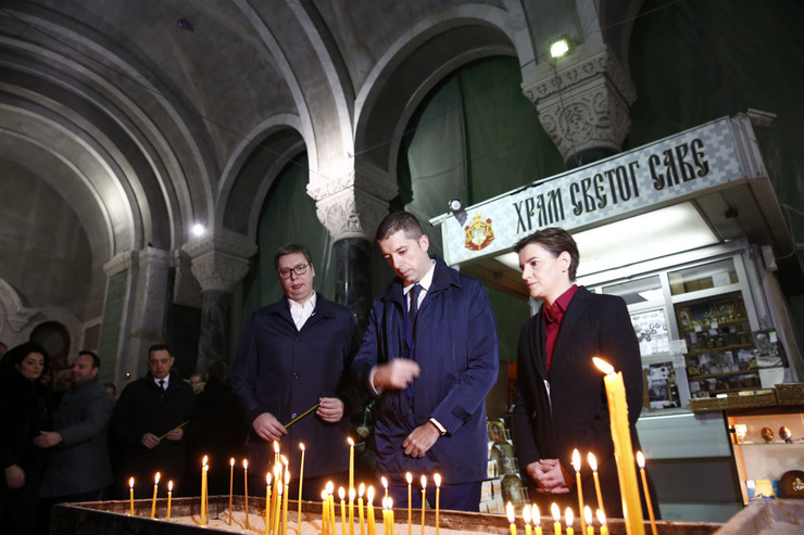 Травестија у Храму Светог Саве