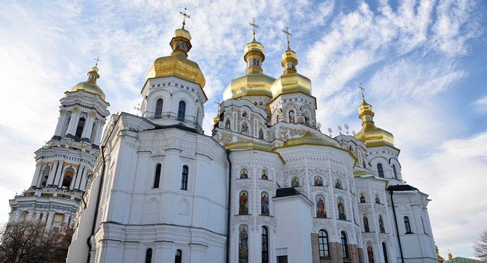 Украјински митрополит: Порошенко је прогонитељ цркве