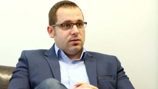 Слободан Антонић: Избори у РС и манипулације истраживањима јавног мњења - клеопатре, баба ванге и „реномиране“ анонимне агенције