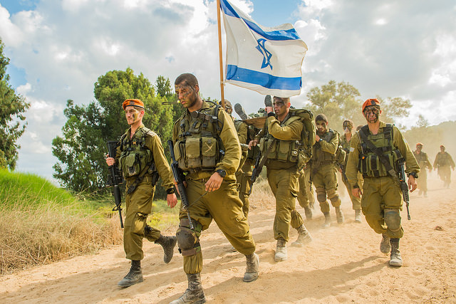 Како се армија Израела припрема за рат на више фронтова