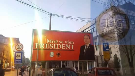 Бујановац: Осванули билборди „Добродошли председниче“; Албански председник стиже преко Косова, а не Београда