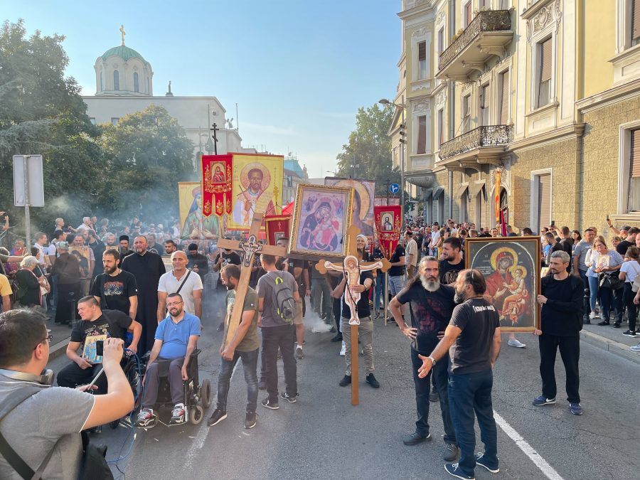 Десетине хиљада Срба невидљиви за режимске и окупационе медије! (видео)