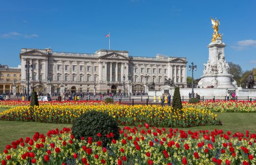 Британски историчари траже да Бакингемска палата открије истину о односу краљевске породице са нацистичким режимом