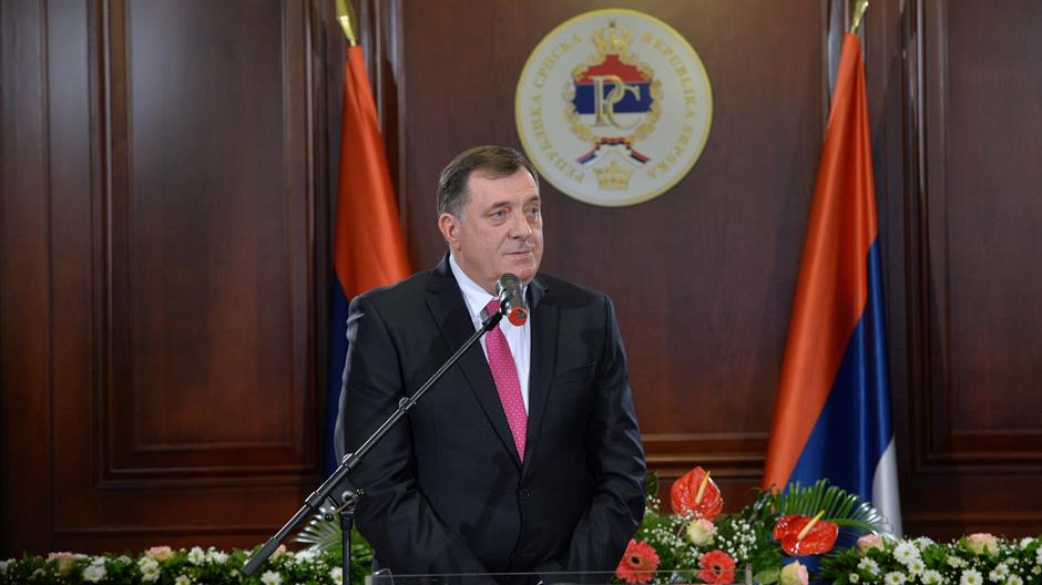 Запад Србима поново уводи санкције и наставља изузетно непријатељски настројену политику према свему што је српско
